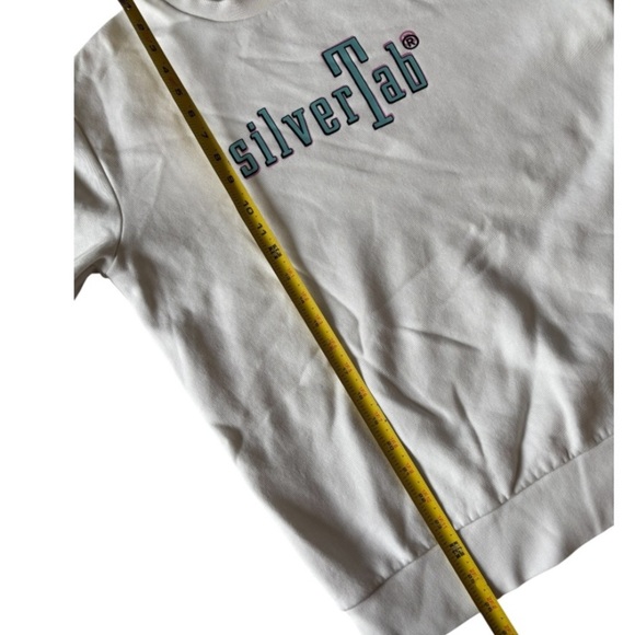 Levi’s SilverTab White Crewneck Sweatshirt - Picture 9 of 9